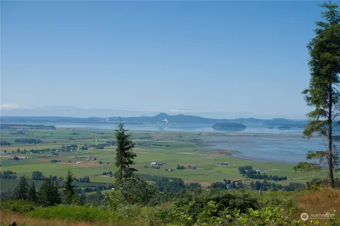 3291 Blanchard Knob Trl, Bow, WA 98232