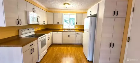 Kitchen - 145 Secor Rd, Sequim, WA 98382 photo 1 of 1