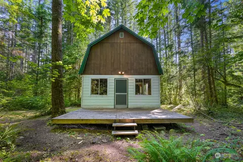 7377 Mt Baker Hwy, Deming, WA 98244