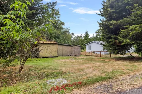 4367 Hamilton Dr, Oak Harbor, WA 98277