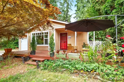 172 Shamrock Ln, Port Orchard, WA 98366