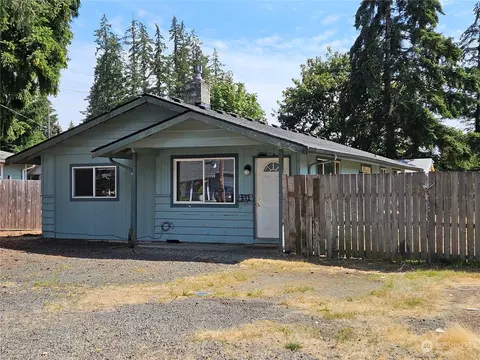 915 Barnhard St, Shelton, WA 98584