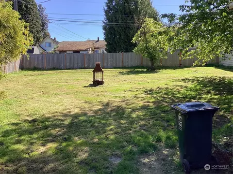 Exterior - 4525 E St, Tacoma, WA 98404 photo 3 of 9