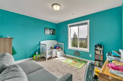 Bedroom - 18103 Baldwin Rd, Bothell, WA 98012 photo 2 of 3