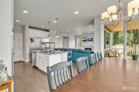 Dining - 18103 Baldwin Rd, Bothell, WA 98012 photo 3 of 3