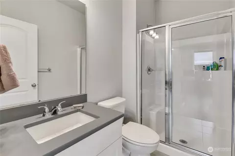 Bath - 18103 Baldwin Rd, Bothell, WA 98012 photo 4 of 4