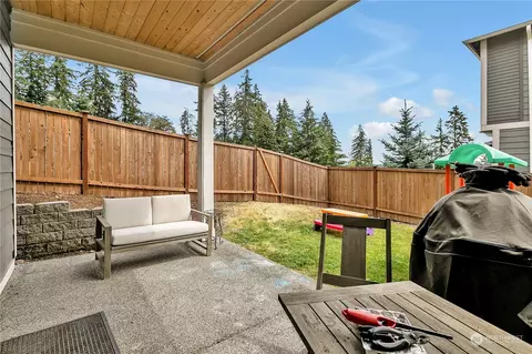 Exterior - 18103 Baldwin Rd, Bothell, WA 98012 photo 3 of 5
