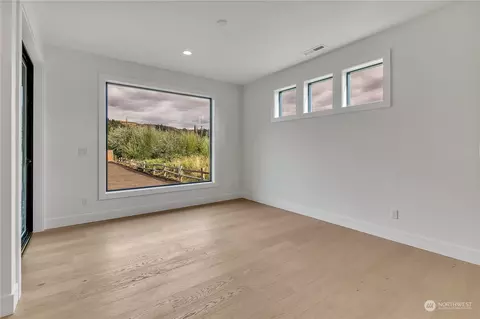 5425 Parker Rd E, Sumner, WA 98390 photo 15