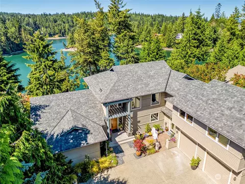 82 Driftwood Ct, Port Ludlow, WA 98365