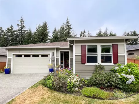 4625 Meriwood Dr NE, Lacey, WA 98516