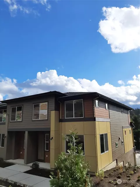 13202 NE 127th Ct #A, Kirkland, WA 98034