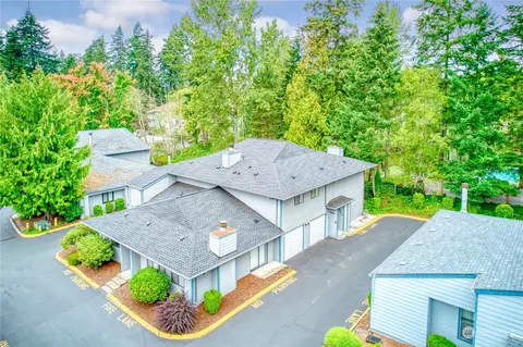 1820 S 330th St #B, Federal Way, WA 98003