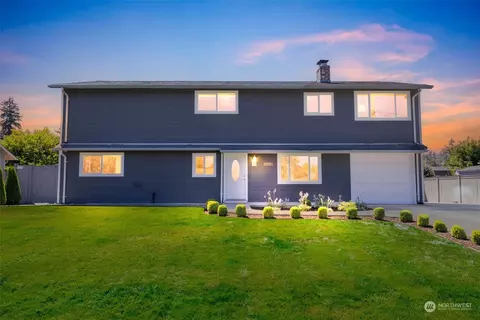 8522 Dalton Dr SW, Lakewood, WA 98498