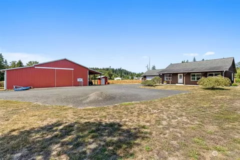 166 Berg Rd, Onalaska, WA 98570 photo 3