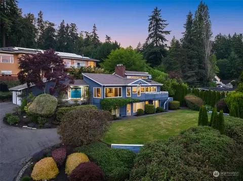 8538 NE Juanita Dr, Kirkland, WA 98034