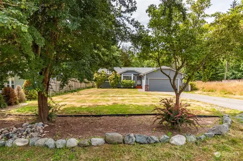 2194 Teronda Dr, Coupeville, WA 98239