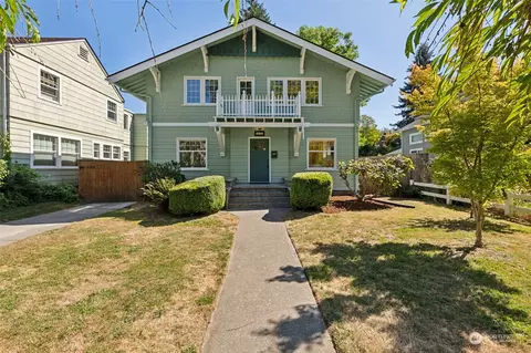 205 Maple Park Ave SE, Olympia, WA 98501