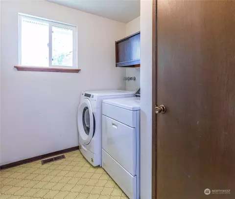 Other - 105 Lincoln St, Everson, WA 98247 photo 2 of 8