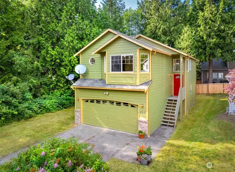 709 107th Pl SE, Everett, WA 98208