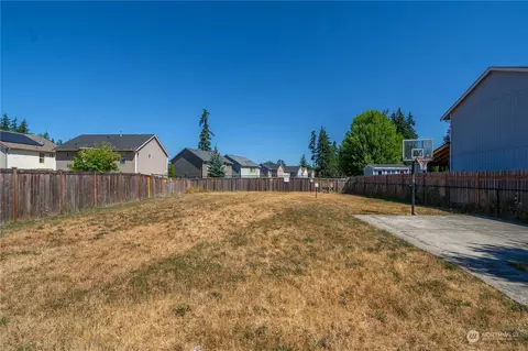 Exterior - 20228 47th Ave E, Spanaway, WA 98387 photo 9 of 12