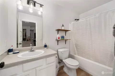 Bath - 20228 47th Ave E, Spanaway, WA 98387 photo 1 of 3