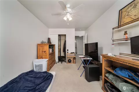 Bedroom - 20228 47th Ave E, Spanaway, WA 98387 photo 2 of 4