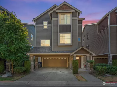 10006 12th Ave SE, Everett, WA 98208