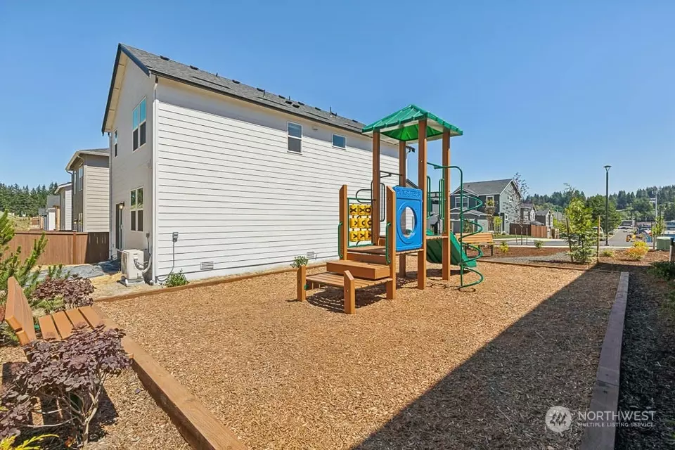 Exterior - 4226 Pronghorn Pl #50, Bremerton, WA 98310 photo 2 of 2