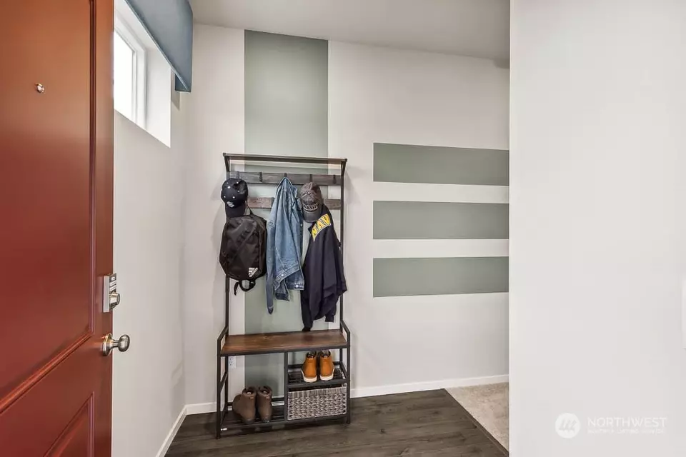 Entry Way - 4226 Pronghorn Pl #50, Bremerton, WA 98310 photo 1 of 1