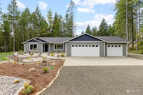 20 E Blackberry Ln, Union, WA 98592