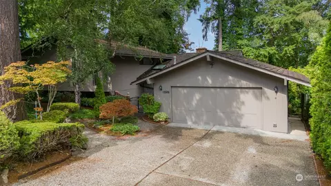 12506 SE 47th Pl, Bellevue, WA 98006