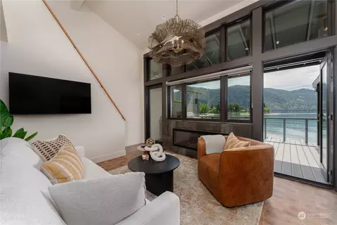 1 Yacinde Ct #F4, Manson, WA 98831