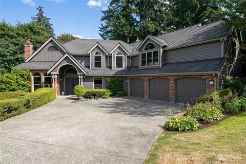 3028 224th Ave NE, Sammamish, WA 98074