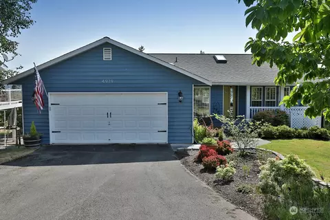 4919 Harbor Hills Dr, Freeland, WA 98249