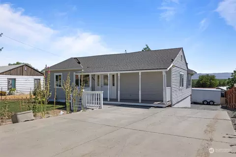 337 Calla St NW, Royal City, WA 99357