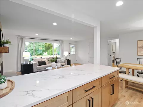 Kitchen - 3714 108th Pl SE, Everett, WA 98208 photo 6 of 6