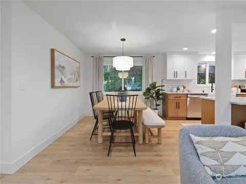 Dining - 3714 108th Pl SE, Everett, WA 98208 photo 1 of 2