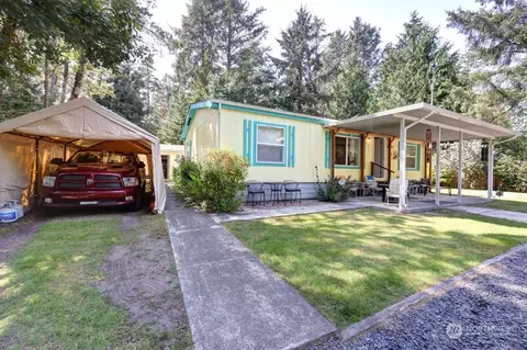 29915 L Ln, Ocean Park, WA 98640