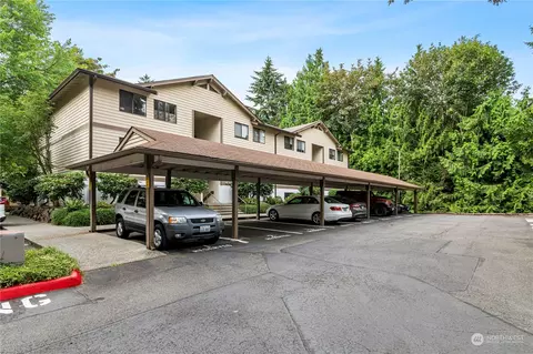 222 NE Dogwood Street Ct #C301, Issaquah, WA 98027