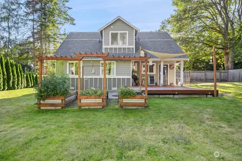 20912 Jefferson Beach Rd NE, Kingston, WA 98346