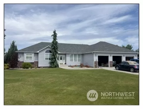 27433 Northridge Rd N, Davenport, WA 99122