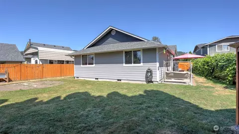 Exterior - 505 Corrin Ave SE, Orting, WA 98360 photo 4 of 4