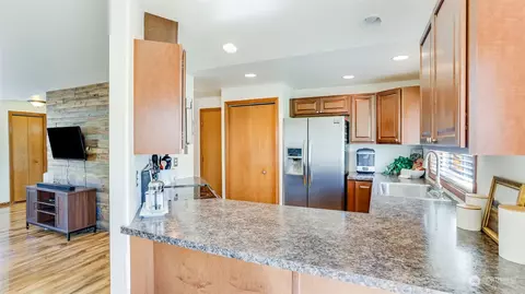 Kitchen - 505 Corrin Ave SE, Orting, WA 98360 photo 1 of 2
