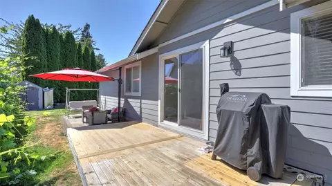 Exterior - 505 Corrin Ave SE, Orting, WA 98360 photo 2 of 4