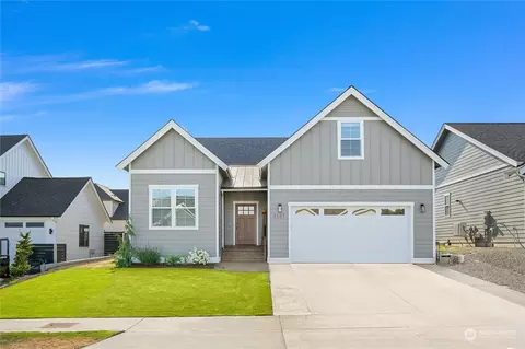 2151 Lagerwey Cir, Lynden, WA 98264