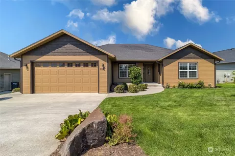 1857 SE Bliss Ln, College Place, WA 99324