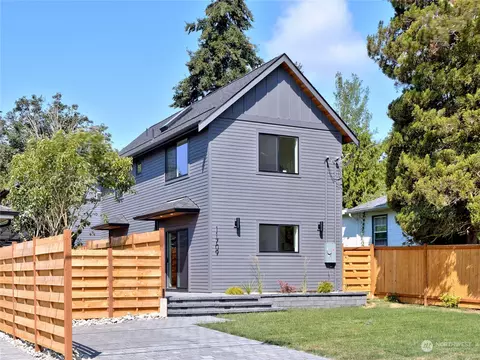 11709 Fremont Ave N, Seattle, WA 98133