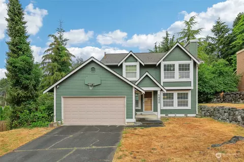 1422 S 263rd Pl, Des Moines, WA 98198