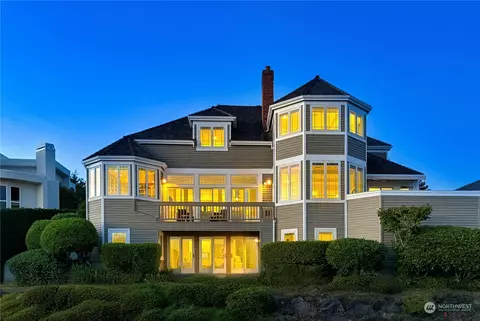 5526 154th Ave SE, Bellevue, WA 98006