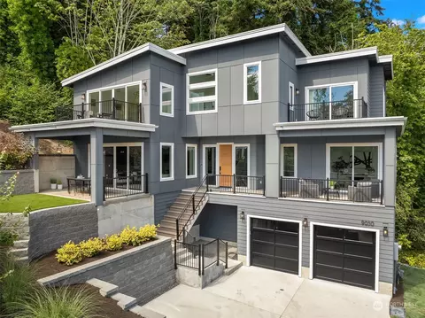 9050 NE 117th Pl, Kirkland, WA 98034